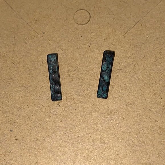 Blue Green Textured Vertical Earrings - Picture 2 of 5